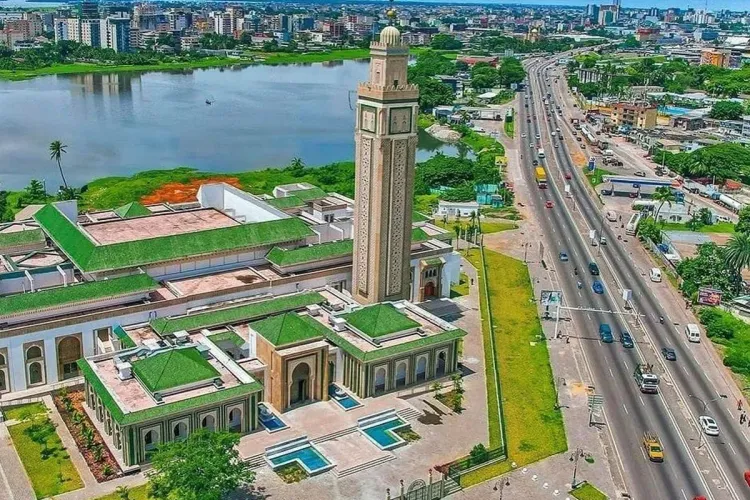 Mosquée Mohammed VI d’Abidjan