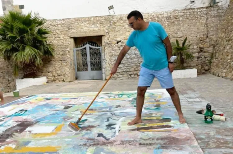 44e Moussem d'Assilah: vernissage d'une exposition de l’artiste-peintre Mouad Yebari