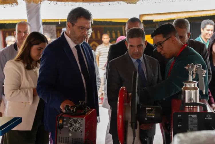 Fondation Mohammed V pour la solidarité: Remise d'équipements à 75 jeunes porteurs de projets à Agadir Ida-Outanane