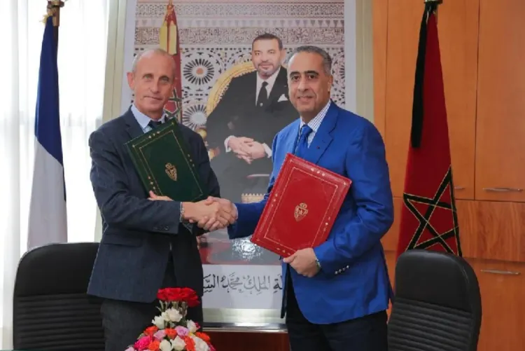 Signature d'une convention de partenariat entre la DGSN et le Groupement français d'assureurs _Argos_