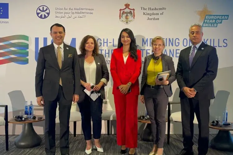 La formation des compétences aux nouveaux métiers au centre de rencontres de M. Sekkouri à Madrid