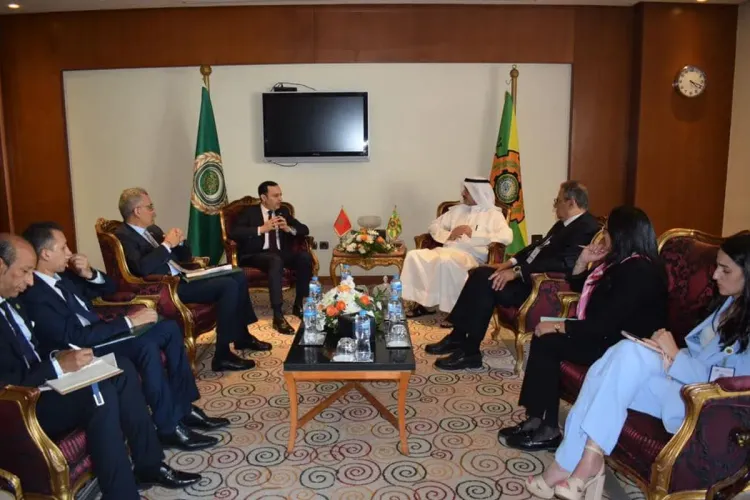 Conférence arabe du travail: M. Sekkouri tient une série d'entretiens au Caire