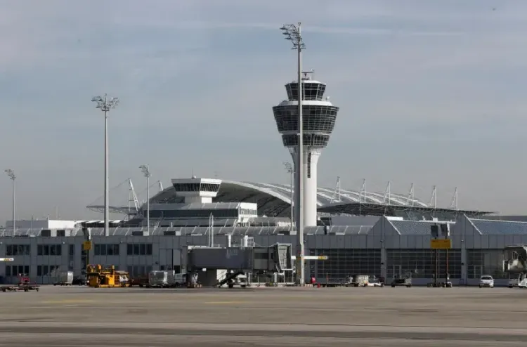 Le trafic brièvement interrompu à l'aéroport de Munich après une alerte aux drones