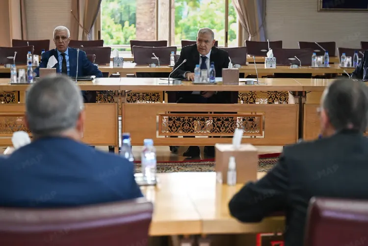 Échéances électorales de 2027: le ministre de l'Intérieur tient une deuxième réunion avec les dirigeants et responsables des autres partis politiques (Communiqué)