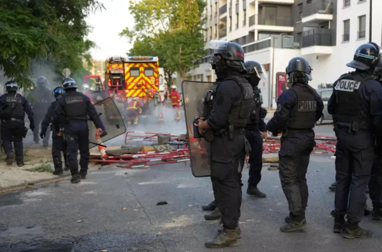 Mineur tué par la police : Violences dans plusieurs villes françaises, 150 interpellations