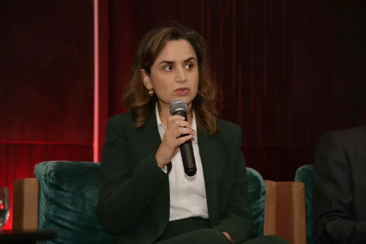 Outsourcing : trois questions à la ministre déléguée chargée de la Transition numérique, Ghita Mezzour