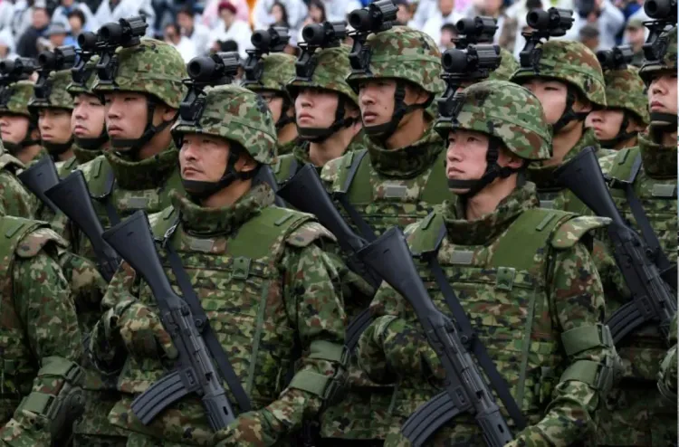 Japon - Nord-coréen: l'armée en état d'alerte face à un éventuel missile