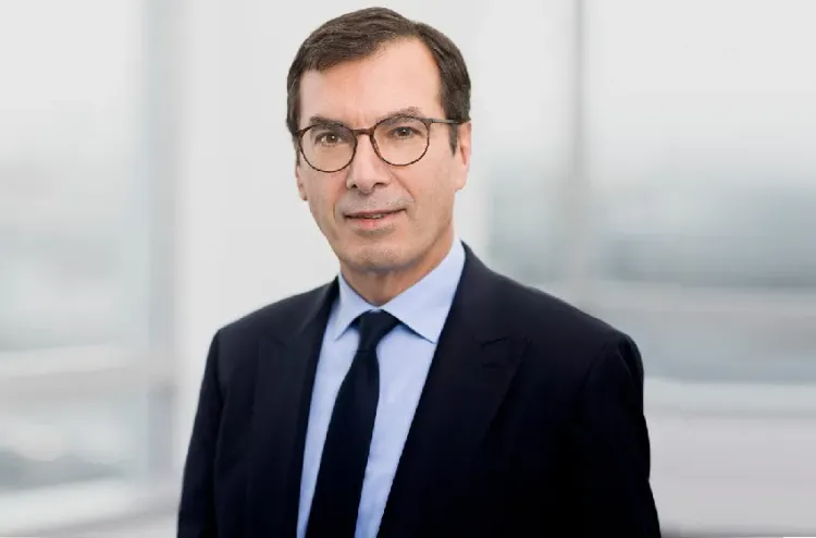 Flambée des carburants : le gouvernement français disposé à mettre en place "des mesures de chômage partiel" pour soulager les entreprises