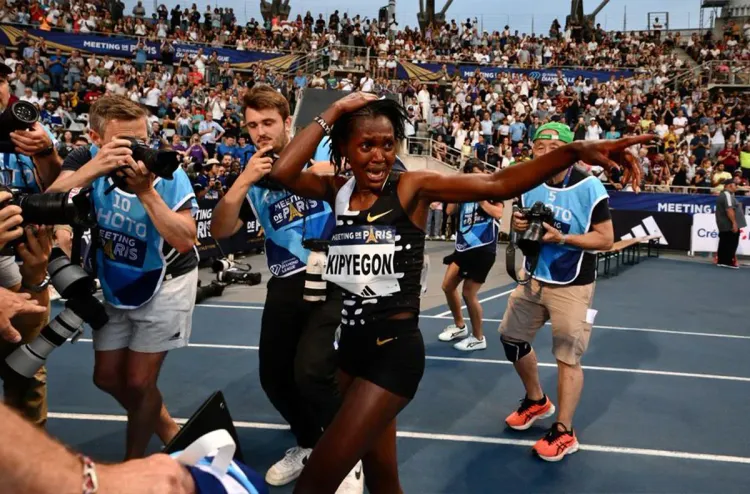 Ligue de diamant Meeting de Paris: l'Ethiopien Lamecha Girma bat le record du monde du 3.000 m