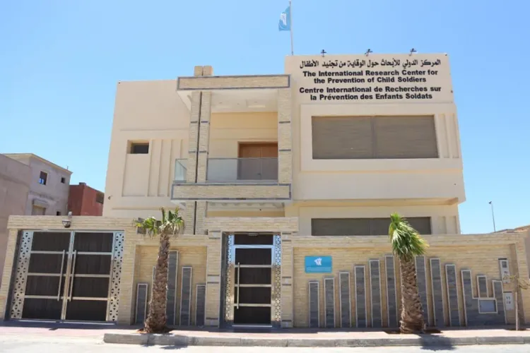 Dakhla: le Centre international de recherches sur la prévention des enfants soldats condamne l'enrôlement militaire systématique d'enfants dans les camps de Tindouf