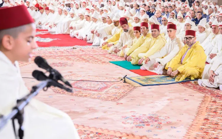 SM le Roi, Amir Al-Mouminine, préside à la mosquée Hassan II à Casablanca une veillée religieuse en commémoration de Laylat Al-Qadr bénie