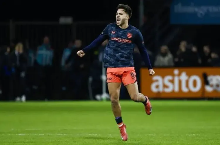 Portugal : l'international marocain Souffian El Karouani rejoint Benfica
